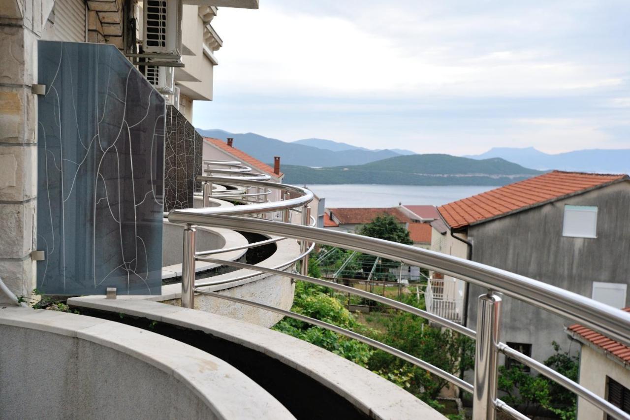 Hotel Lav เนอุม ภายนอก รูปภาพ